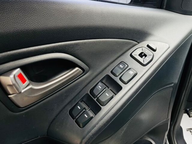 HYUNDAI現代 IX35  第13張相片