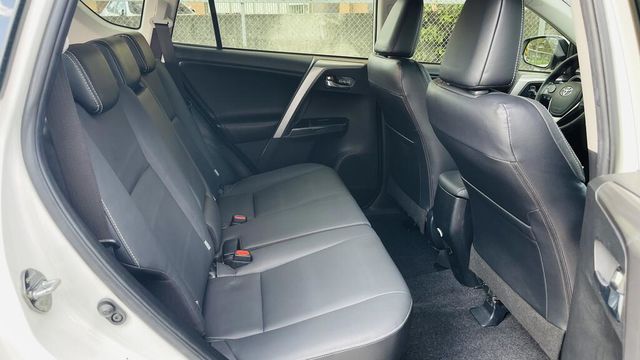 TOYOTA豐田 RAV4  第9張相片