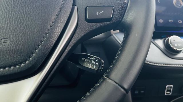 TOYOTA豐田 RAV4  第12張相片