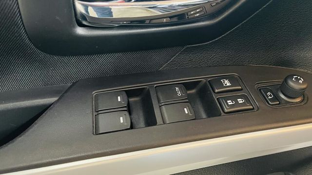 SUZUKI鈴木 SX4  第11張相片