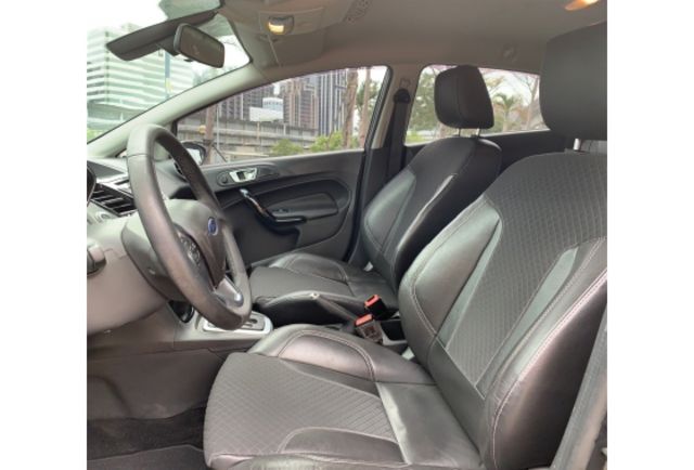 Ford FIESTA  第7張相片
