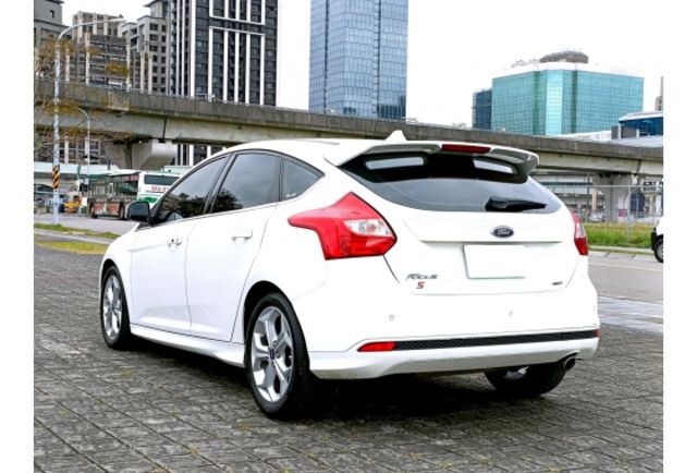 Ford FOCUS  第3張相片