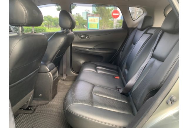 Nissan TIIDA  第7張相片