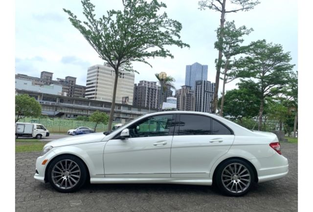 Benz C300 AMG  第3張相片