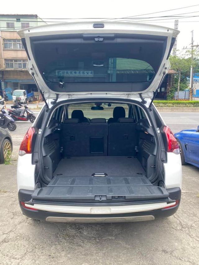 一手車 省油省稅  第8張相片