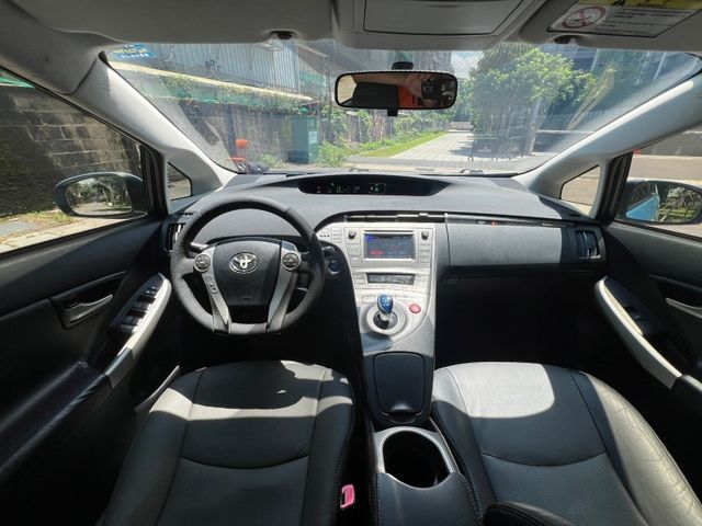 Toyota  Prius  第20張相片