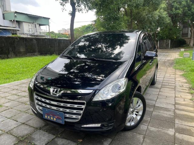 Luxgen  7 MPV  第2張相片