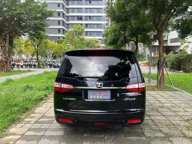 Luxgen  7 MPV  第4張相片