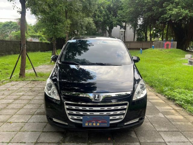 Luxgen  7 MPV  第8張相片