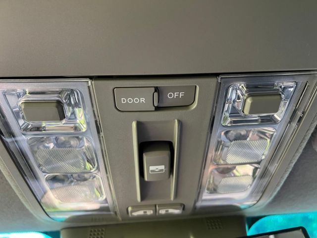 Luxgen  7 MPV  第16張相片