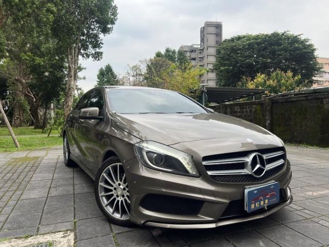 Mercedes-Benz/賓士   A-CLASS  A180  第3張相片