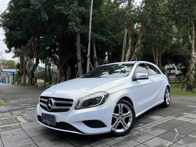 Mercedes-Benz/賓士   A-CLASS  A180  第1張相片