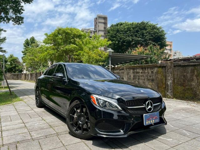 Mercedes-Benz/賓士   C-CLASS  C300  第3張相片