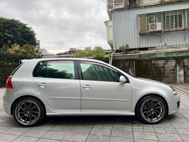 Volkswagen 福斯  Golf  第8張相片