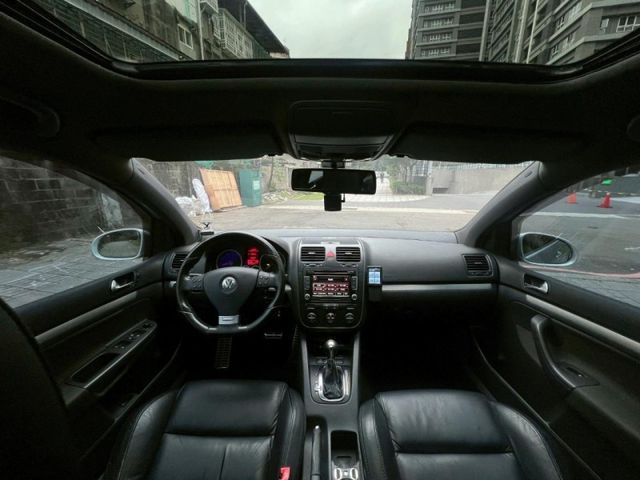 Volkswagen 福斯  Golf  第9張相片