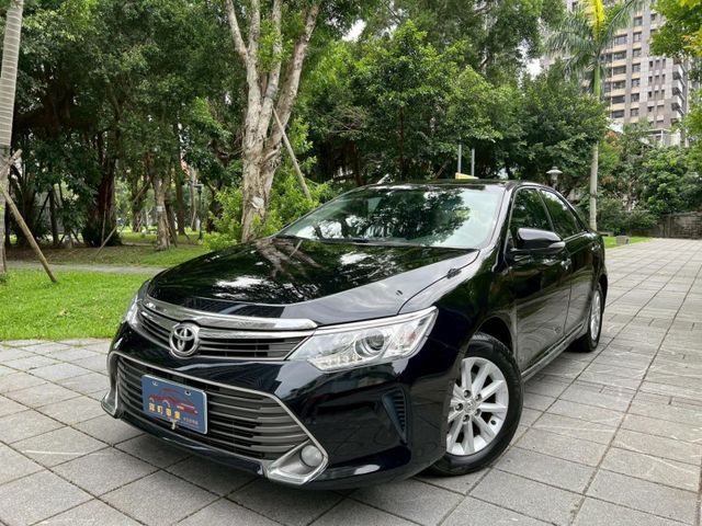 Toyota  Camry  第1張相片