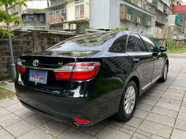 Toyota  Camry  第7張相片