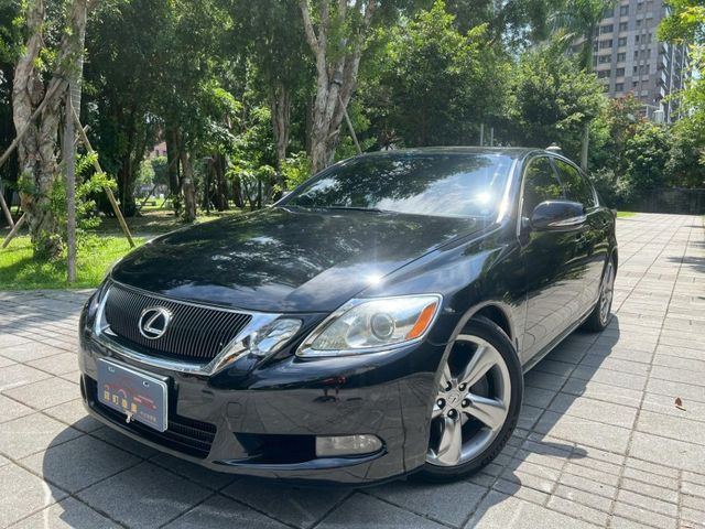 Lexus  GS  第1張相片