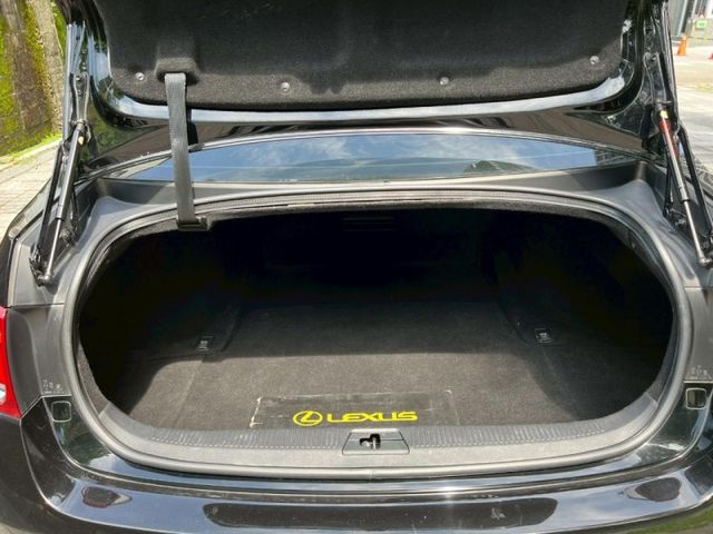 Lexus  GS  第19張相片