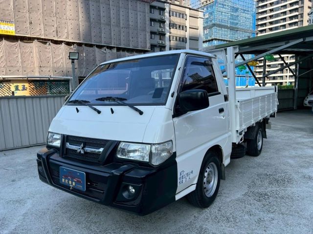 Mitsubishi  Delica  第2張相片