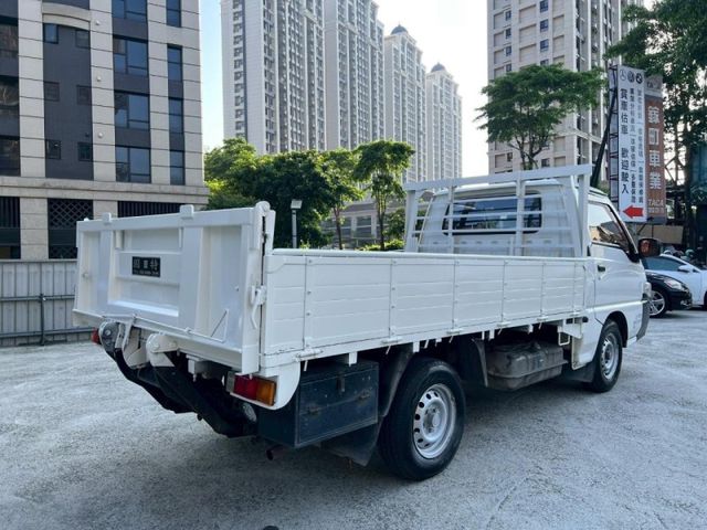 Mitsubishi  Delica  第6張相片