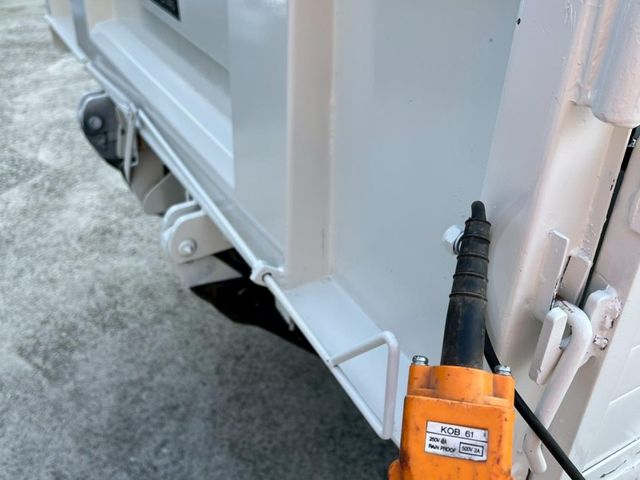 Mitsubishi  Delica  第13張相片