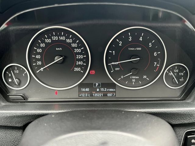 帥爸爸的跑車，可以帥又有大大的後座空間。主動式尾翼 全景天窗  第7張相片