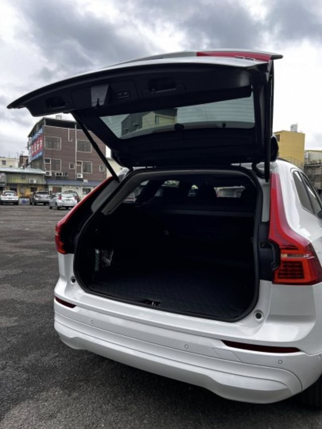 瑞典坦克 陪孩子長大的好車  第5張相片