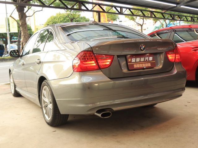 BMW/ 寶馬  3 SERIES  320i  第2張相片