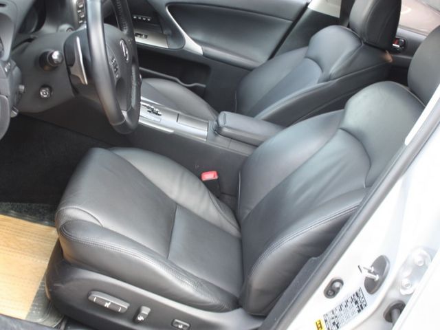 Lexus  IS  第4張相片