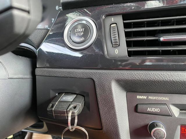 BMW/ 寶馬  3 SERIES  320i  第11張相片