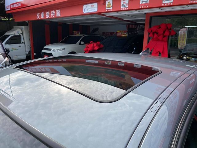 BMW/ 寶馬  3 SERIES  320i  第16張相片