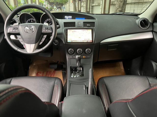 Mazda  Mazda3  第7張相片