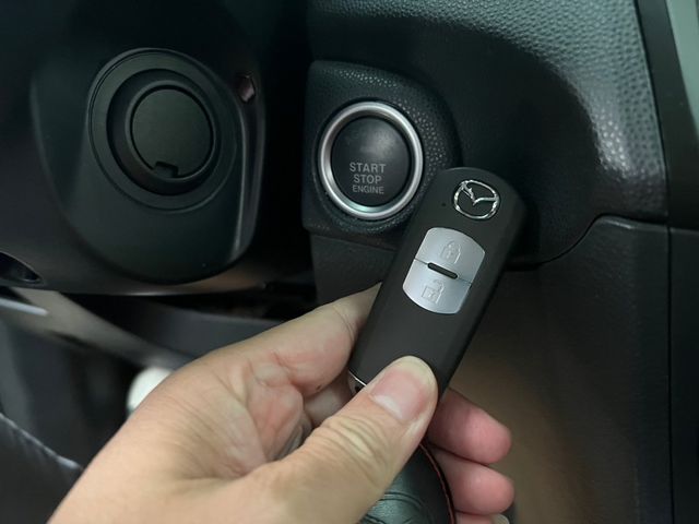 Mazda  Mazda3  第13張相片
