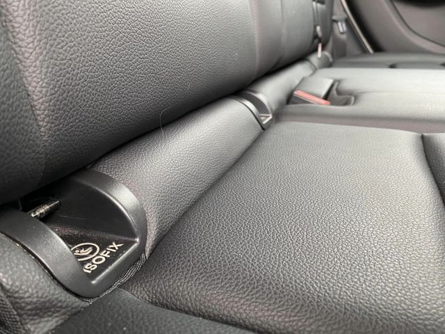 Mercedes-Benz/賓士   B-CLASS  B180  第15張相片