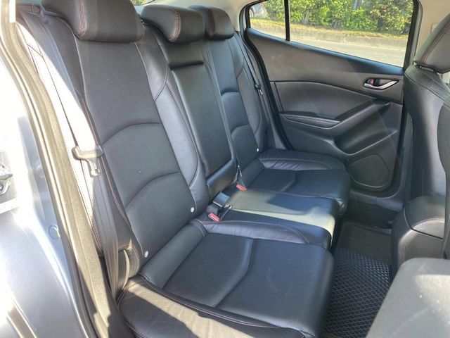 Mazda  Mazda3  第6張相片
