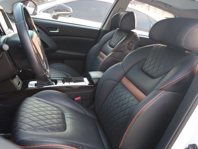 Luxgen  U6 Turbo ECO Hyper  第4張相片