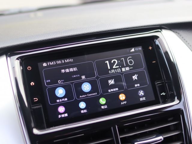 Toyota  Yaris  第5張相片