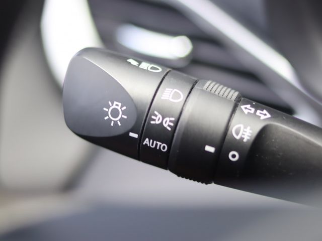 Toyota  Yaris  第6張相片