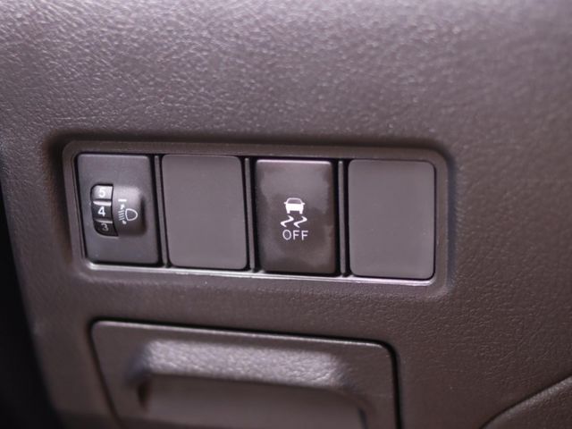 Toyota  Yaris  第8張相片