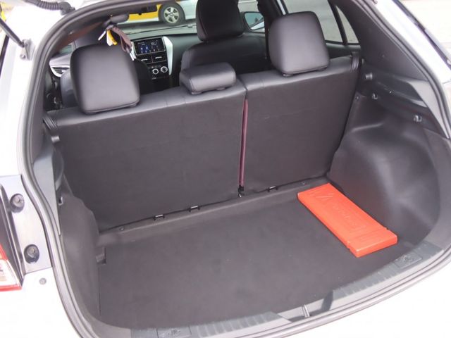 Toyota  Yaris  第11張相片