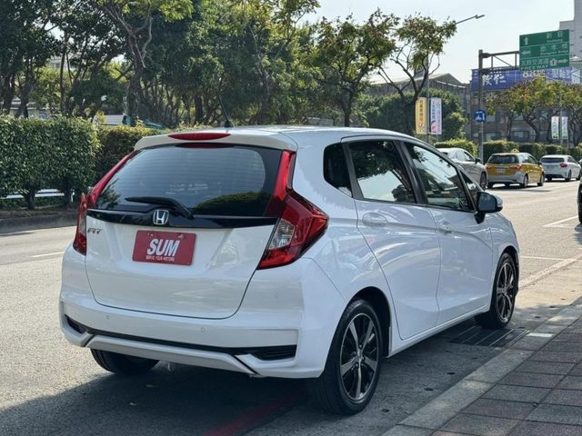 Honda  FIT  第20張相片