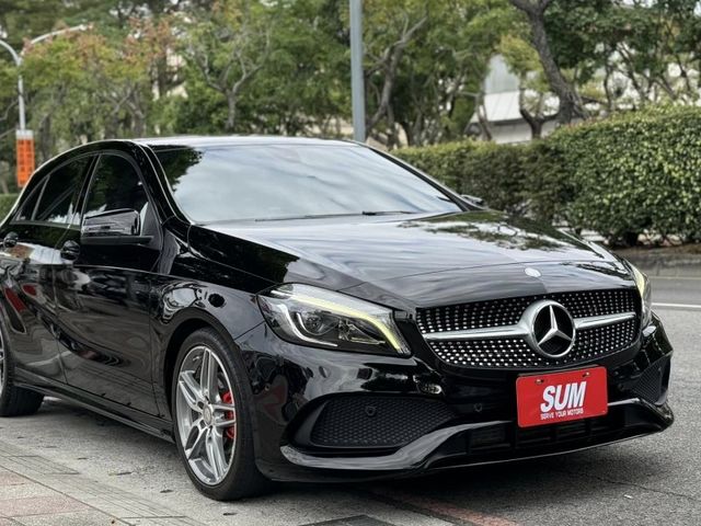Mercedes-Benz/賓士   A-CLASS  A180  第1張相片