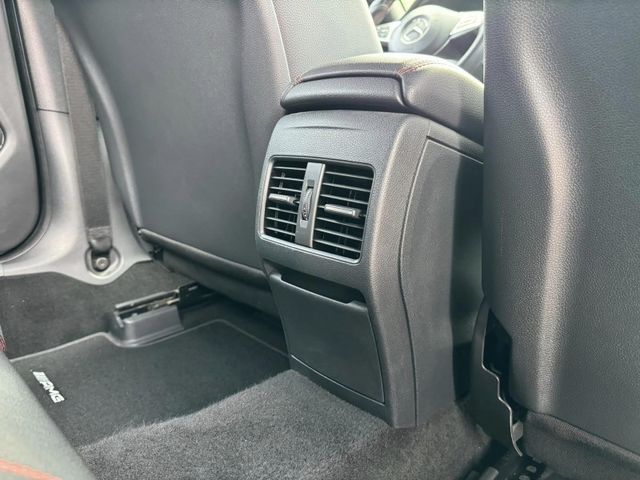 Mercedes-Benz/賓士   A-CLASS  A180  第14張相片