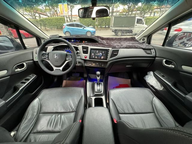 Honda  Civic  第4張相片