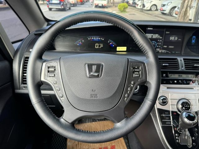 Luxgen  7 MPV  第10張相片