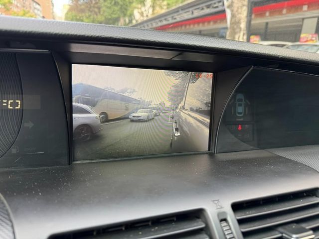 Luxgen  7 MPV  第13張相片