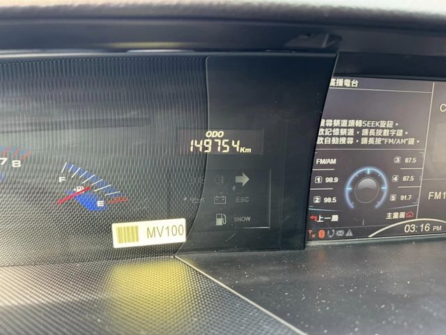 Luxgen  7 MPV  第14張相片