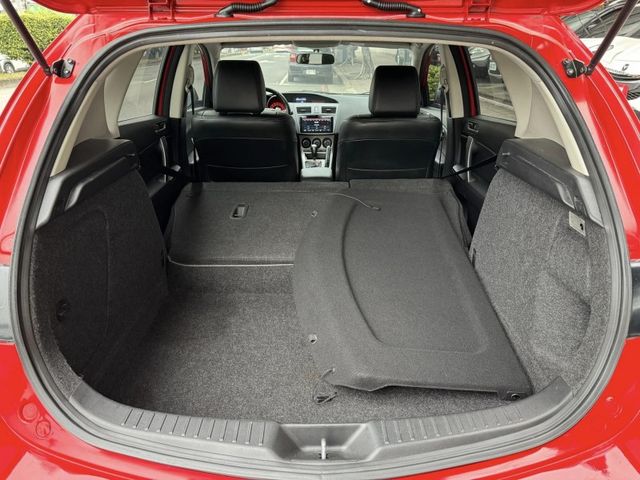 Mazda  Mazda3  第12張相片