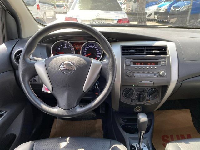 Nissan  Livina  第3張相片